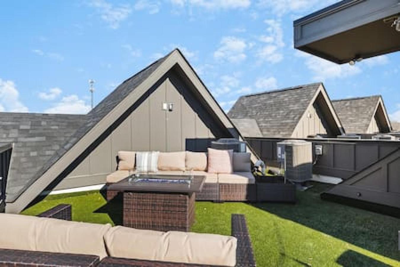 Spacious Home With Large Patio Rooftop Deck And Garage Nashville Exterior foto